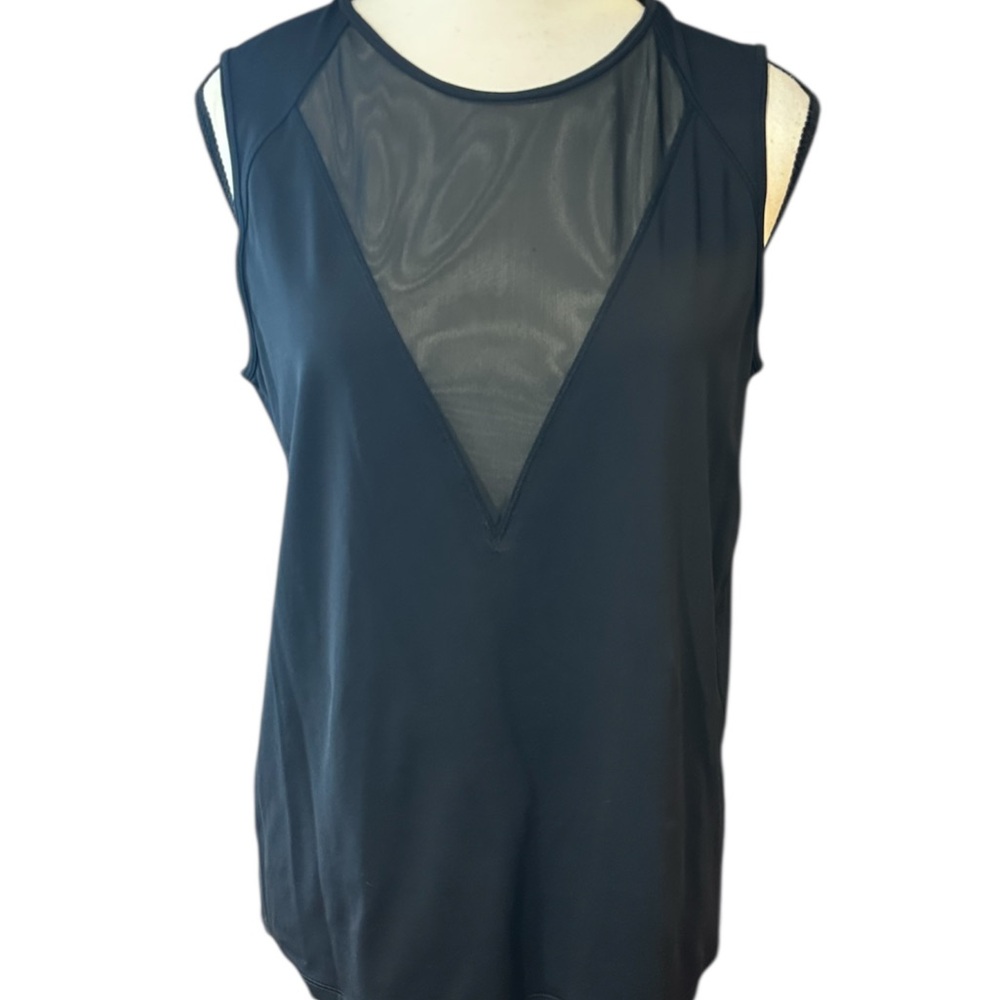 Lululemon Plank Tank - Picture 4 of 8